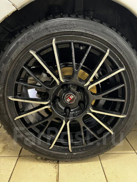 Alcasta M09. x18", 5x114.3 ����