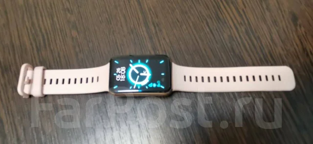 Huawei Watch Fit. GPS, IP67 ����