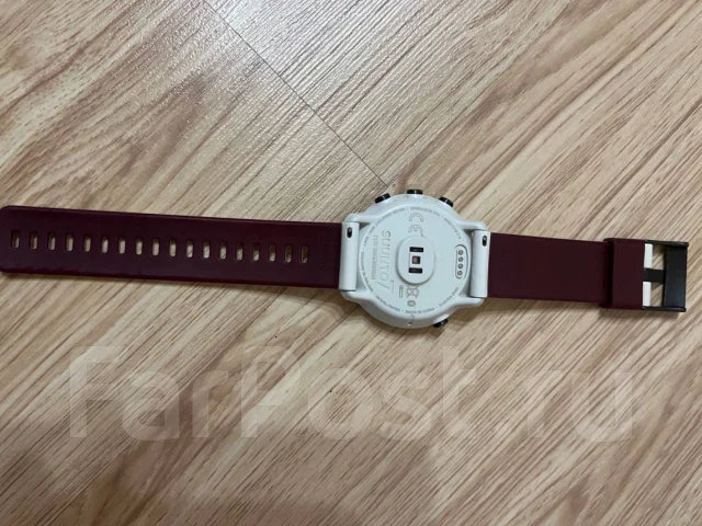 Suunto 7. GPS, NFC, IP67 ����