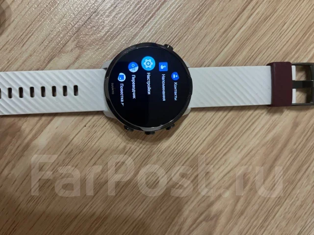 Suunto 7. GPS, NFC, IP67 ����