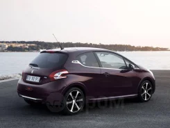 Peugeot 208. VF3CCHNZTJW007096 ����
