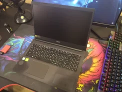 Acer Aspire 3 A315-55G. 15.6", 2,1����, ��� 8 ��, ���� 512���, WiFi, Bluetooth, ����������� �� 2��. ����