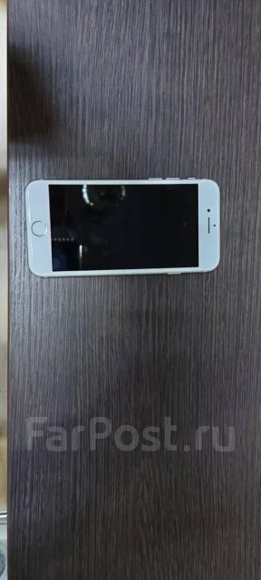 Apple iPhone 8. �/�, �����, 4G LTE ����
