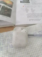 Apple AirPods ����
