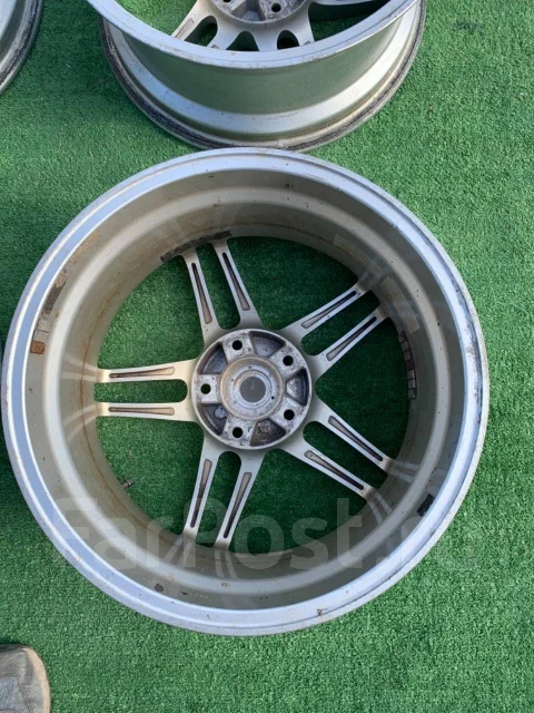 AVS Model 5. 7.0x17", 5x114.3, ET45 ����