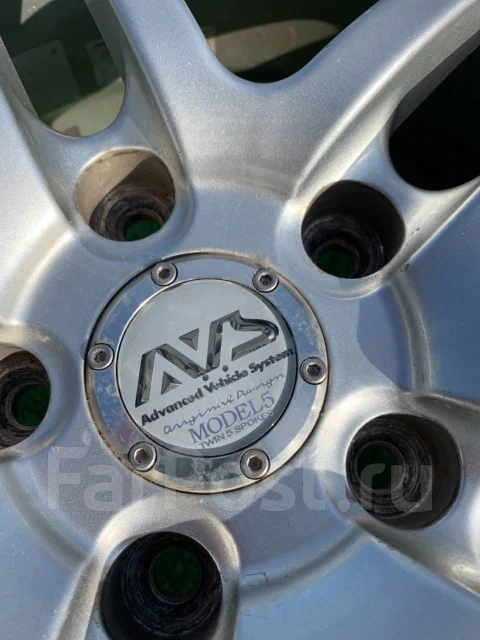 AVS Model 5. 7.0x17", 5x114.3, ET45 ����