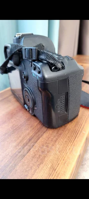 Canon EOS 5D Mark II. 20 � ����� ��, ���: ��� ���� ����