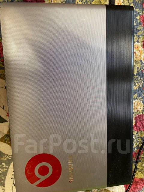 Samsung RV511. 15", 2,5����, ��� 4 ��, ���� 250���, WiFi: 1, Bluetooth: 1, ����������� �� 1��. ����