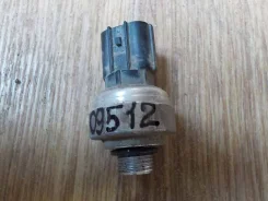 ������ �������� ����� Honda Civic 4D 2006-2012 09512 ����