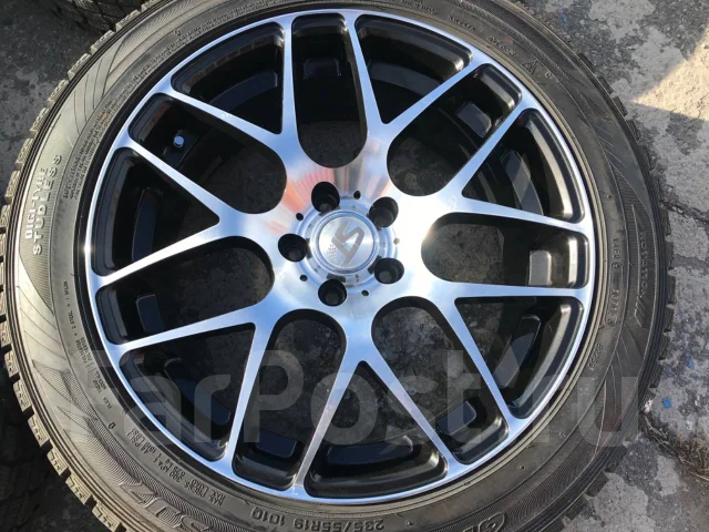OZ Racing Canyon ST. 8.5x19", 5x114.3, ET38 ����