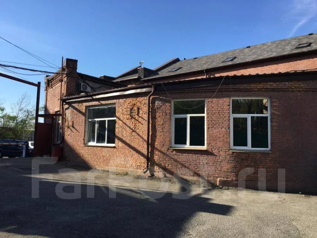 Сдается небольшое помещение под салон красоты на Острякова, 38, первая ...