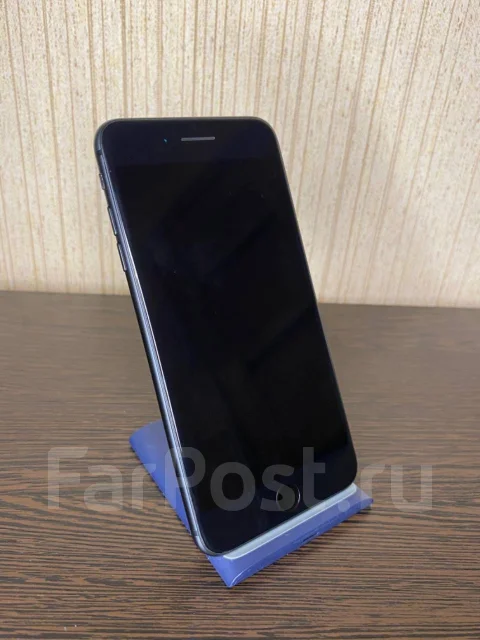 Apple iPhone 8 Plus. �/�, �����, 3G, 4G LTE, NFC ����