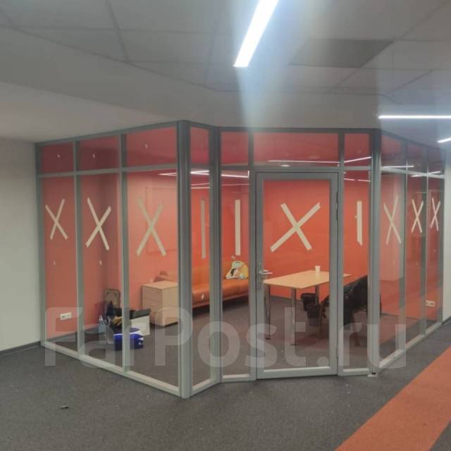 Установка перегородок, внутреннее остекление в Уссурийске