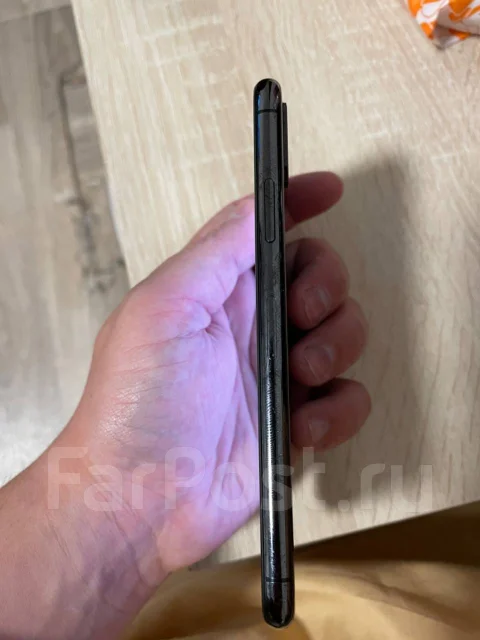 Apple iPhone X. �/�, ������, 4G LTE ����