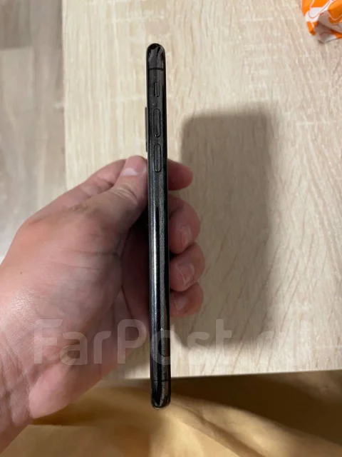 Apple iPhone X. �/�, ������, 4G LTE ����