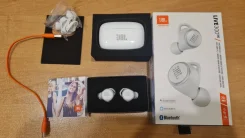 JBL Live 300TWS ����