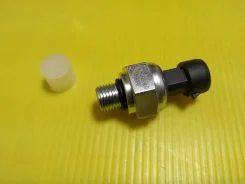 ������ �������� Hitachi 4332040 ����