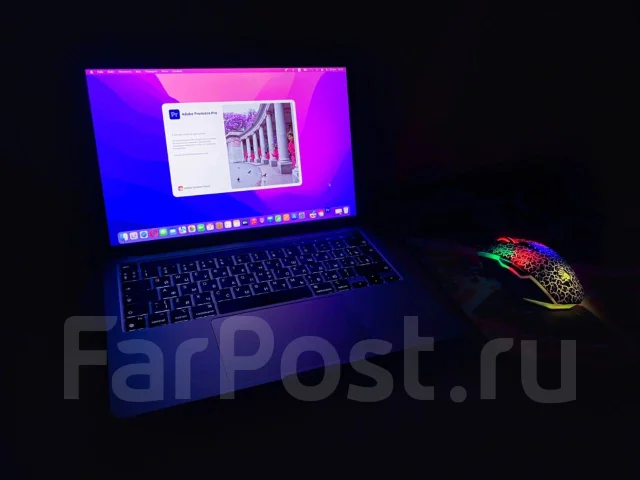 Apple MacBook Pro 13 2020 Late. 13.3", ��� 16 ��, ���� 256���, WiFi: 1, Bluetooth: 1, ����������� �� 10��. ����