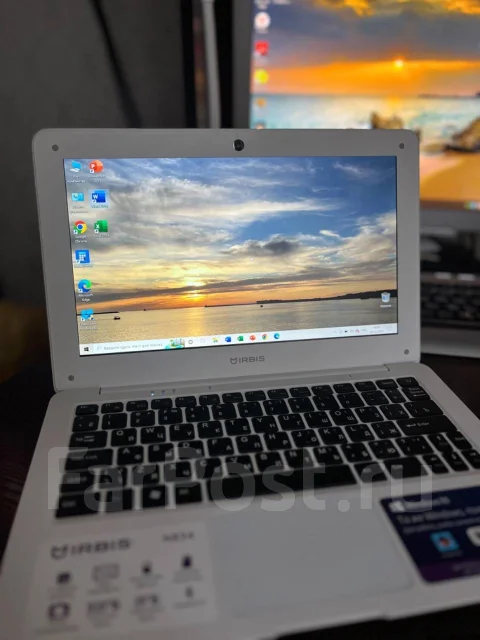 IRBIS. 11.6", ��� 4 ��, ���� 32���, WiFi: 1, Bluetooth: 1, ����������� �� 4��. ����