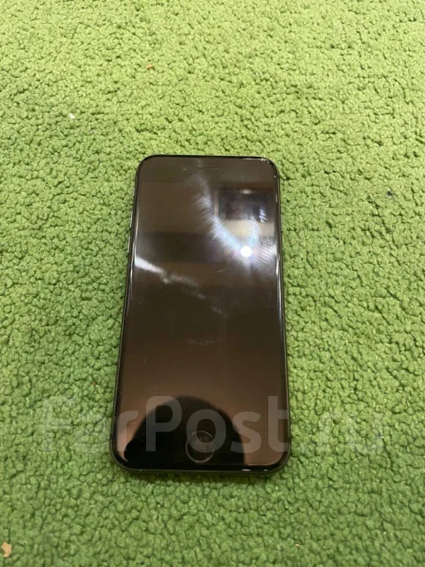 Apple iPhone 8. �/�, ������, 3G, 4G LTE, 5G, ����������, NFC ����