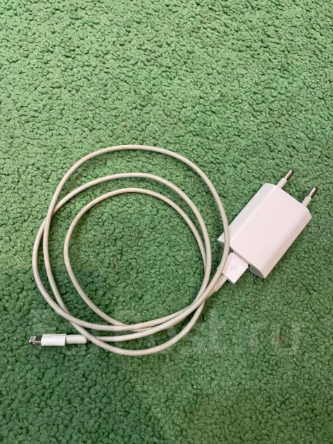 Apple iPhone 8. �/�, ������, 3G, 4G LTE, 5G, ����������, NFC ����