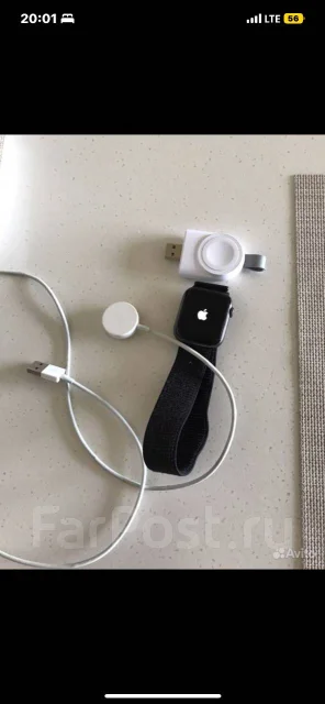 Apple Watch Series 4 Nike+ ����