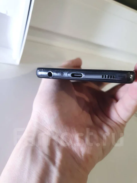 Samsung Galaxy A72. �/�, ������, 4G LTE, Dual-SIM, NFC ����