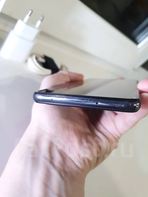 Samsung Galaxy A72. �/�, ������, 4G LTE, Dual-SIM, NFC ����