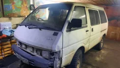 Nissan Vanette Largo. NC22, LD20 ����