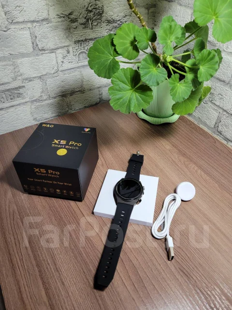 Smart Watch. GPS, NFC, IP67 ����