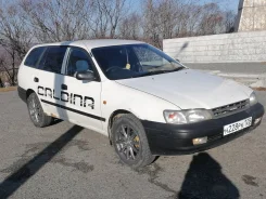Toyota Caldina. �������, ��������, 2.2 (2 200��.�.), ������, 300 000����. �� ����