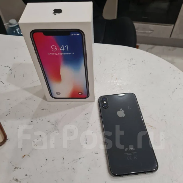 Apple iPhone X. �/�, ������, 4G LTE ����