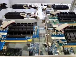 Radeon HD 7350 ����