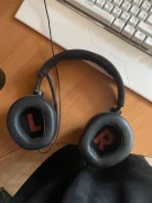 JBL Quantum 300 ����
