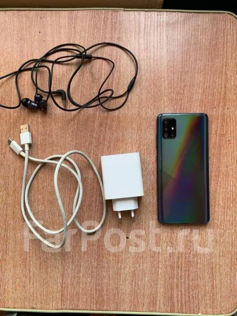 Samsung Galaxy A51. �/�, �����, 4G LTE, Dual-SIM, NFC ����