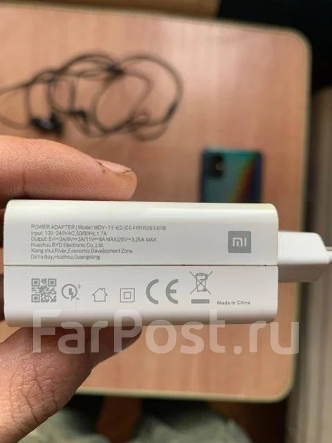 Samsung Galaxy A51. �/�, �����, 4G LTE, Dual-SIM, NFC ����