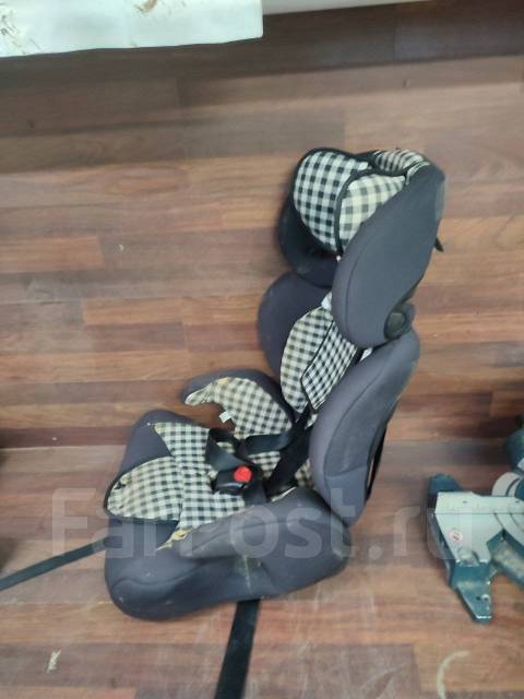 Детское кресло автомобильное britax