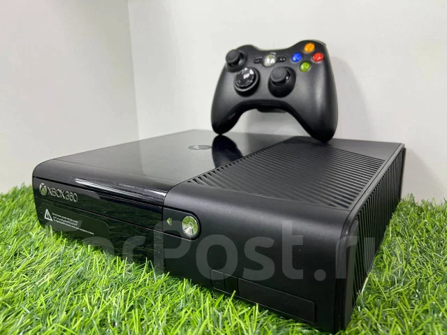 Microsoft Xbox 360 E ����