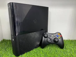 Microsoft Xbox 360 E ����