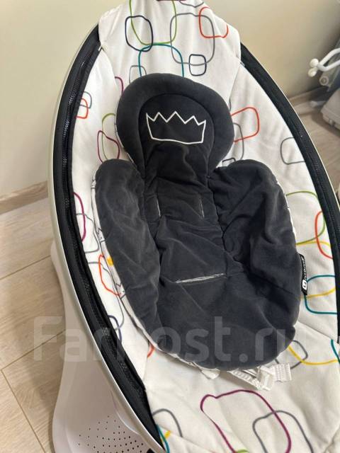 Продам электрокачелю 4moms - Качели, шезлонги, ходунки во Владивостоке