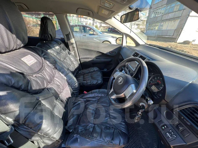Toyota Ractis. ��������, ��������, 1.5 (109��.�.), ������, 150 000����. �� ����