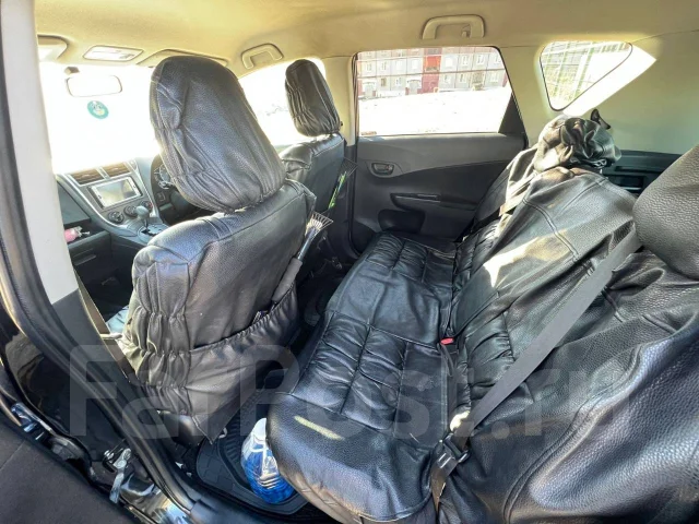 Toyota Ractis. ��������, ��������, 1.5 (109��.�.), ������, 150 000����. �� ����