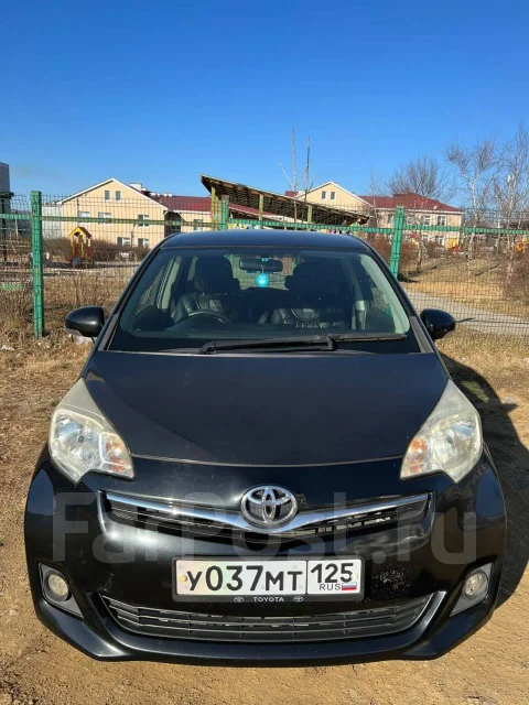 Toyota Ractis. ��������, ��������, 1.5 (109��.�.), ������, 150 000����. �� ����