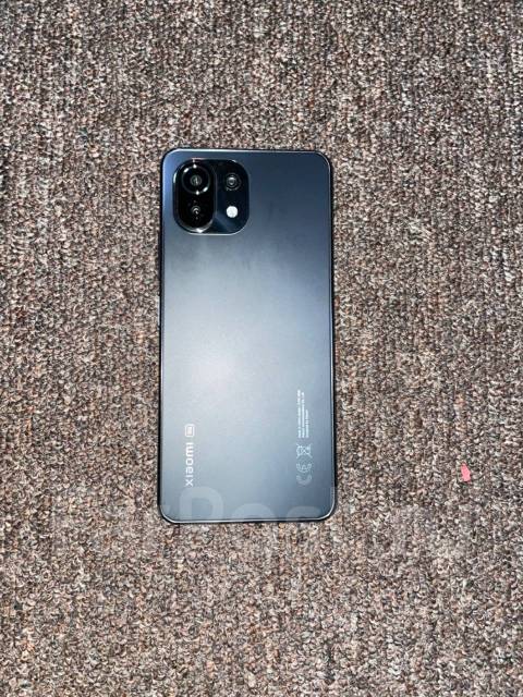 Xiaomi 11 lite 5g ne 128гб - Смартфоны и сотовые телефоны во Владивостоке