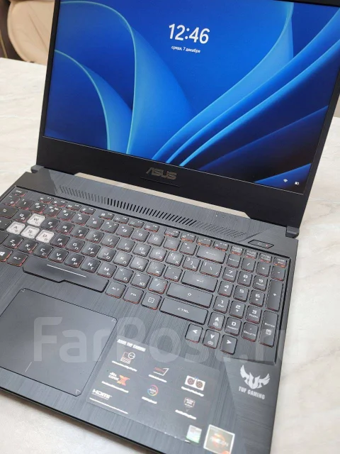 Asus TUF Gaming FX505. 15.6", 3,1����, ��� 8 ��, ���� 512���, WiFi: 1, Bluetooth: 1, ����������� �� 6��. ����