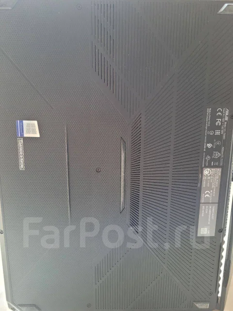 Asus TUF Gaming FX505. 15.6", 3,1����, ��� 8 ��, ���� 512���, WiFi: 1, Bluetooth: 1, ����������� �� 6��. ����