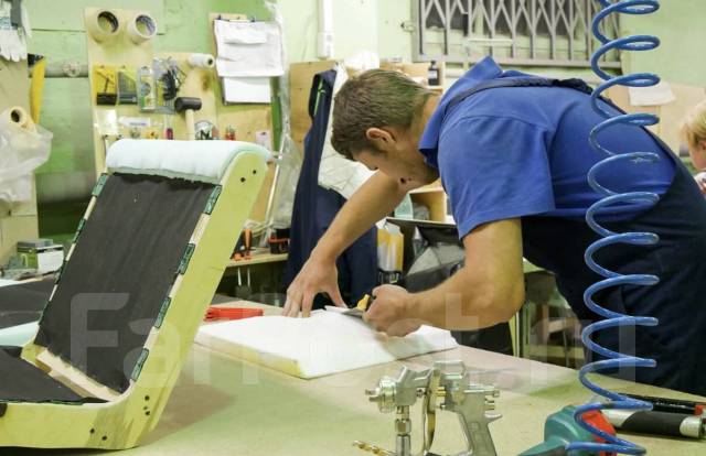 Перетяжка, реставрация, ремонт мебели, дивана, кровати в цеху, на дому ...