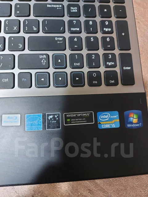 Samsung 300V5A. 2,5����, ��� 6 ��, ���� 500���, WiFi: 1, Bluetooth: 1, ����������� �� 3��. ����