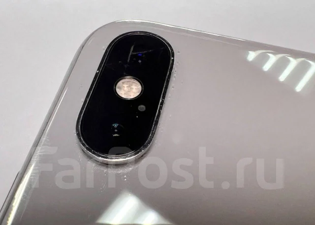 Apple iPhone Xs. �/�, �����, 3G, 4G LTE, NFC ����