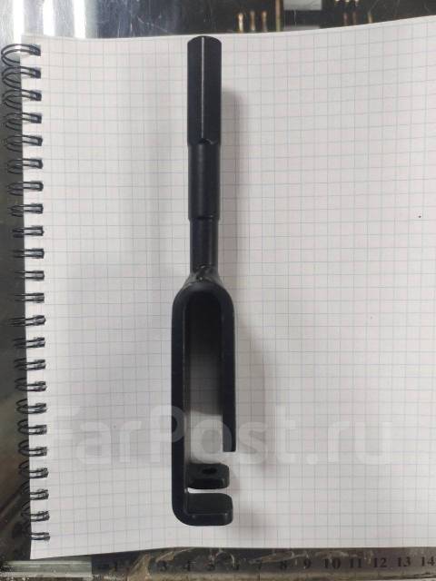 Адаптер для ввертыша под шуруповерт - Рыболовные принадлежности в Артеме